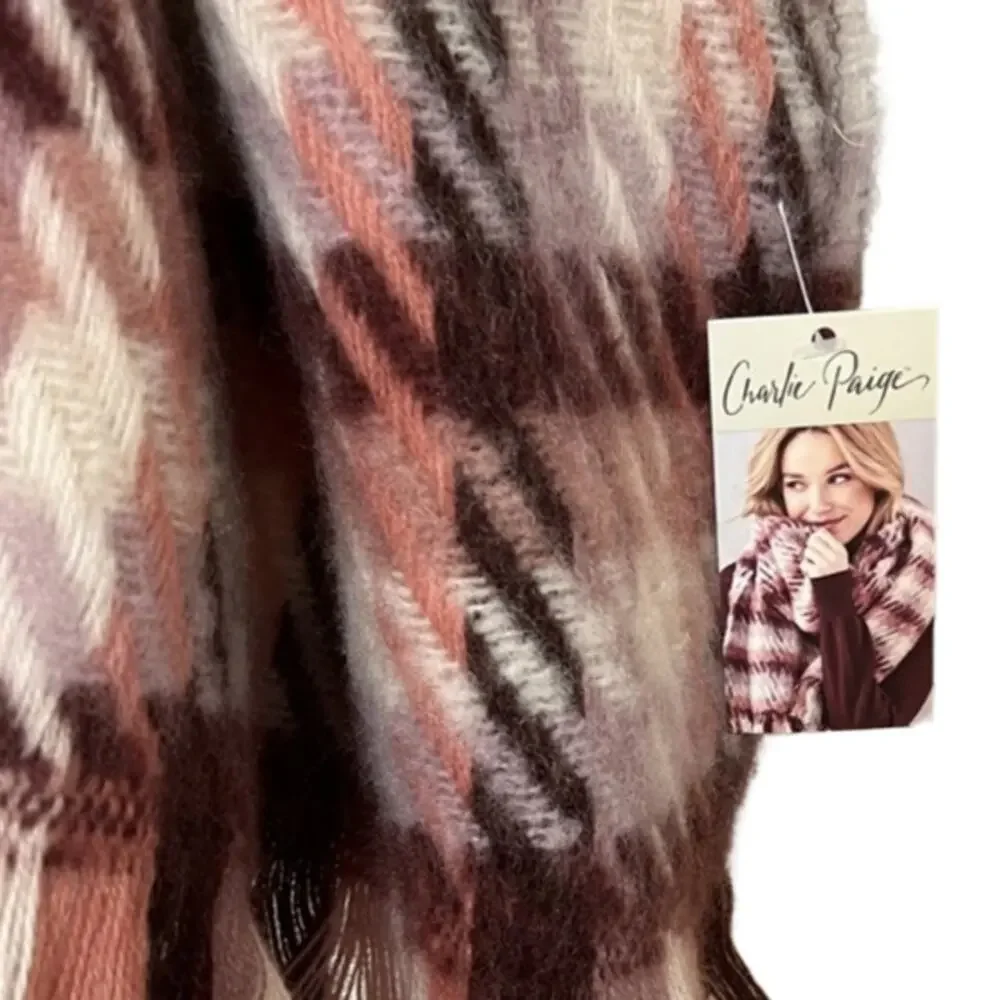 Charlie Paige Red Pink White Fringe Scarf Soft Warm 100% Polyester NEW Tags